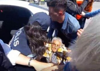 Soylu’ya ‘yargılanacaksın’ diyen Cumartesi Annesi gözaltına alındı