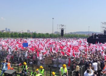 CHP’den EYT mitingine destek…