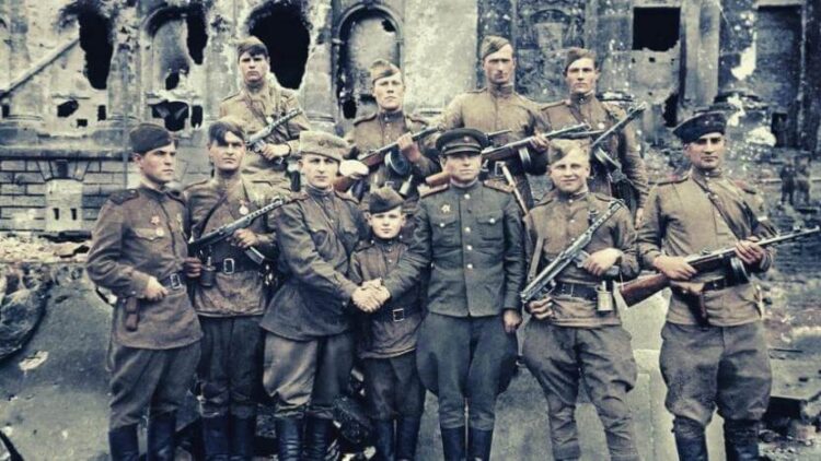 9 Mayıs Faşizme karşı zaferin 77. yılı