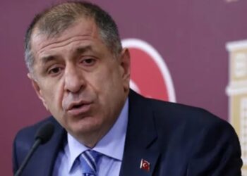 Özdağ: Soylu tehlikeli bir oyun oynuyor