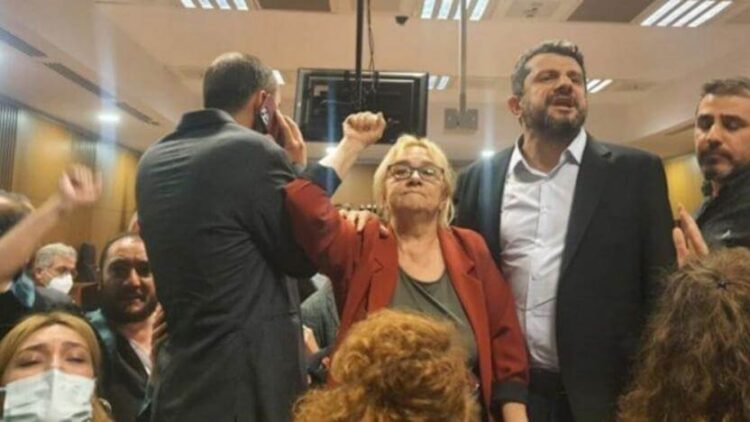 CHP’den Gezi davası tutuklularına ziyaret