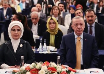 2 hafta önce ‘SADAT ile alakam yok’ diyen Erdoğan bugün kendini yalanladı