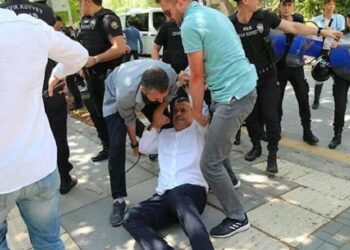 TÜİK önünde gözaltına alınan sendika başkanı isyan etti