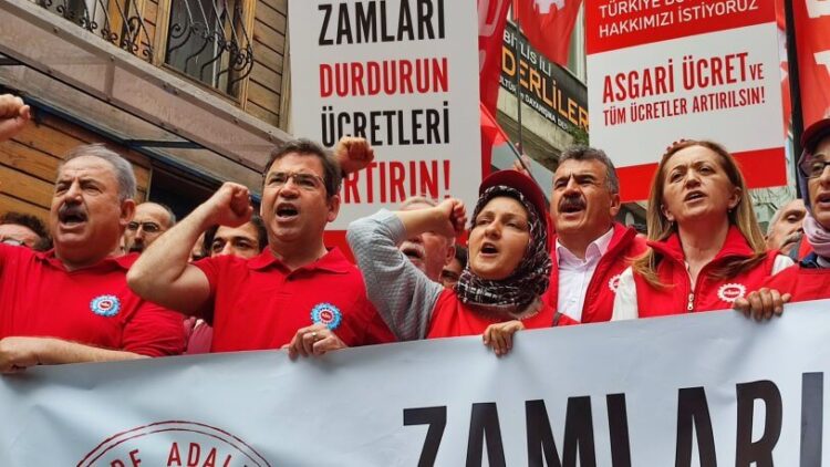 DİSK’ten ‘asgari ücret arttırılsın’ talebiyle eylem