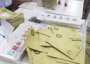 Ekonomist Kahveci: Sakın ama sakın erken seçim istemeyin