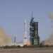 Çin’in Shenzhou-14 uzay aracı belirlenen yörüngeye girdi, mürettebatın durumu iyi