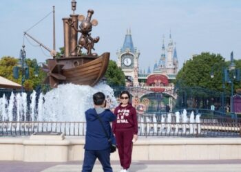 Shanghai Disney Resort kısmen yeniden açılıyor