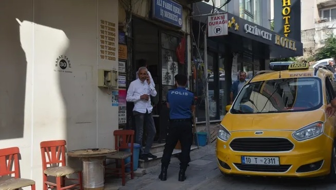 İş insanı ofisinde ölü bulundu