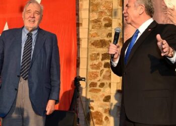 Mansur Yavaş ile İlber Ortaylı arasında karşılıklı jest