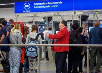 Alman medyası: Binlerce Türk işçiye kapılar açılıyor