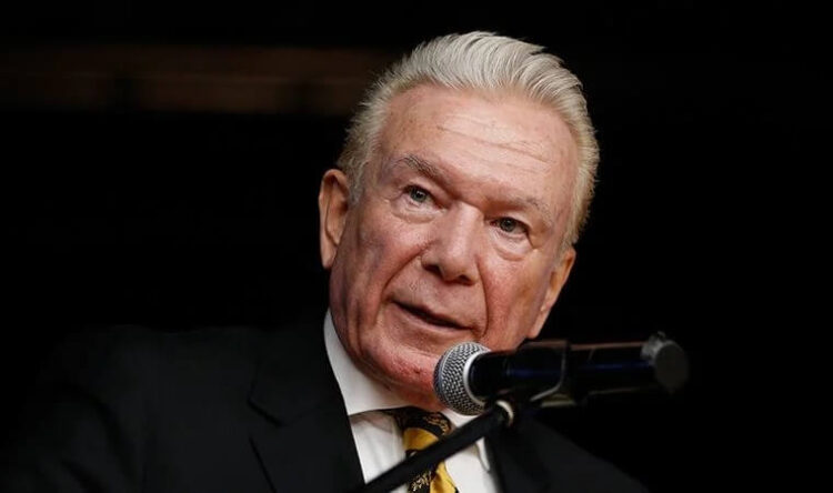 Uğur Dündar’a hapis cezası