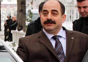 Firari savcılar Zekeriya Öz ve Fikret Seçen’in 83 yıla kadar hapsi istendi