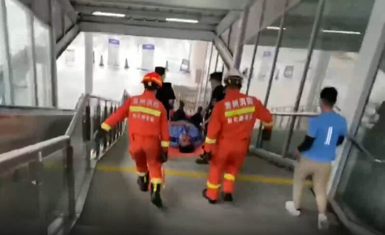 Çin’in Guizhou eyaletindeki hızlı tren kazasında makinist öldü, 8 kişi yaralandı