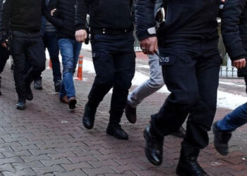 FETÖ’nün mülki idare yapılanmasına operasyon: 38 gözaltı