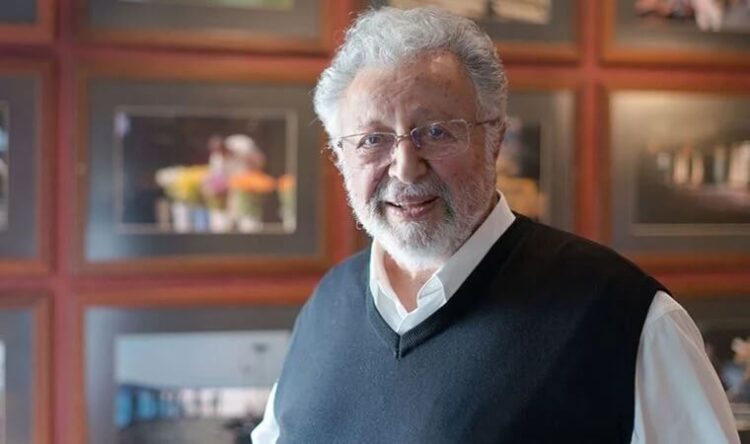 Usta sanatçı Akpınar’dan siyasilere: ‘Önce Atatürk’e bakın’