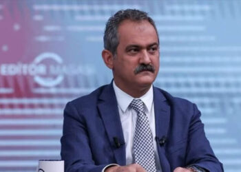 İlk defa açıkladı: Bakan Özer’den devamsızlık kararı