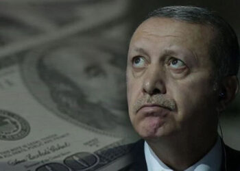 ‘Dolar bilinçli yükseltiliyor’ deyip uyardı: ‘Açıklamaları özel şifreler içeriyordu’