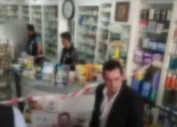 Eczane deposuna baskın! Gizli bölme çıktı