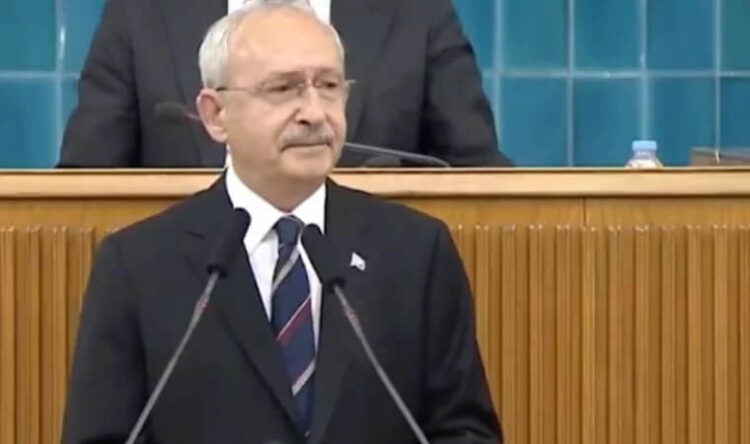 Kılıçdaroğlu’nun duygu dolu anları: Adalet Yürüyüşü bitmiş değil, sürdürüyoruz