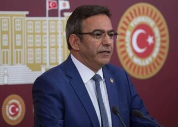 CHP’li Budak: ‘Gençler tarikatlara itiliyor’
