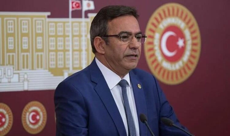 CHP’li Budak: ‘Gençler tarikatlara itiliyor’