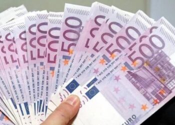 Bir ülke daha ‘Euro’ya geçiyor