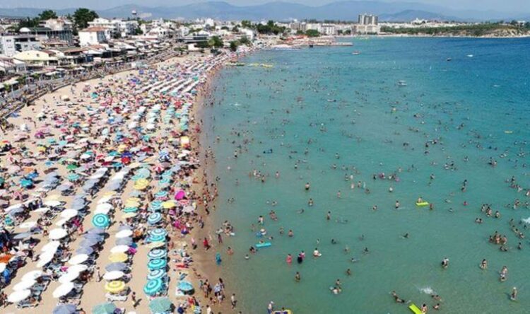 Bakan Ersoy turizm büyüme hedefini açıkladı: “Türkiye krizlere açık ama…”