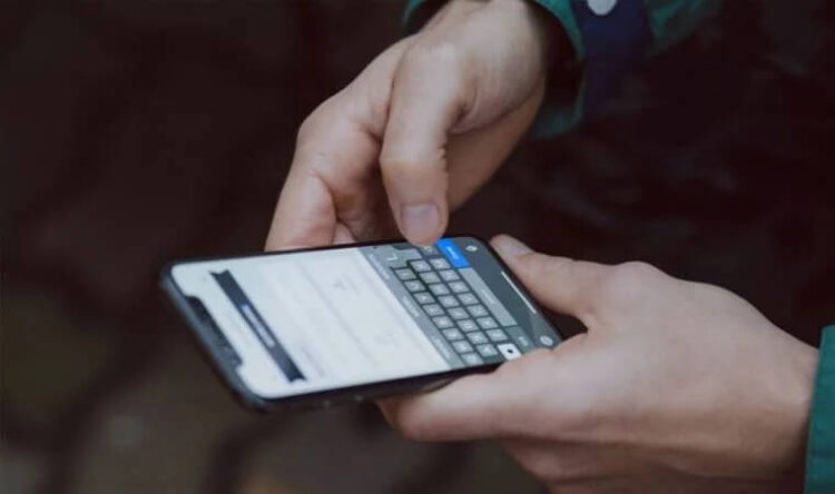 Ünlü banka çalışanların mesajlarını izleyecek