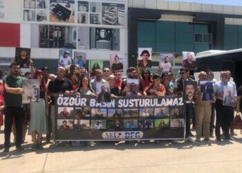 DİSK Basın-İş’ten tutuklanan 16 gazeteci için Diyarbakır ziyareti
