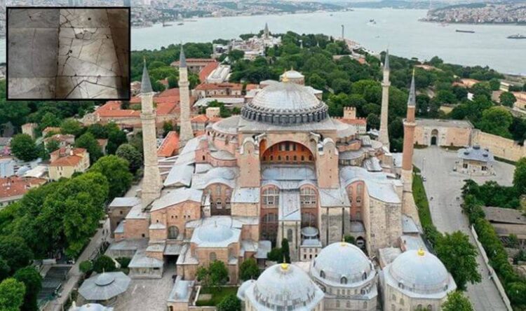 Ayasofya’nın bitmeyen çilesi: Bu kez de mermerlerini kırdılar