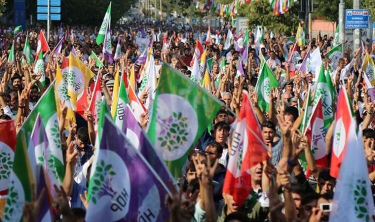 İşte AKP’nin ‘HDP’ planı: İki olasılık var…