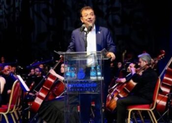 İmamoğlu: Hep bir ağızdan barış ve kardeşlik türküleri söyleyelim