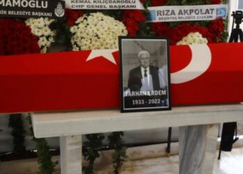Eski CHP Genel Sekreteri Tarhan Erdem son yolculuğuna uğurlandı
