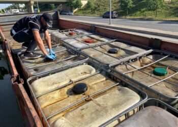 İstanbul’da 20 bin litre kaçak akaryakıt ele geçirildi