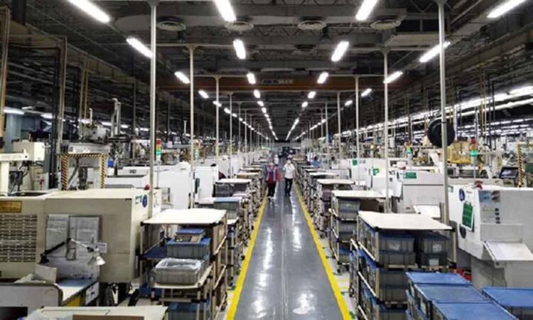 Çin’in elektronik bilişim imalat sektörü istikrarlı şekilde büyüdü