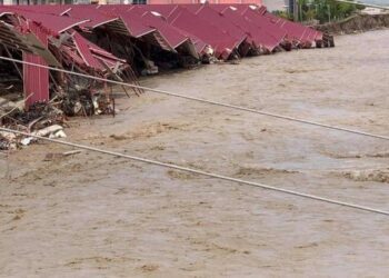 Ayancık’ta ‘sel’ önlemi, 3 köy boşaltıldı
