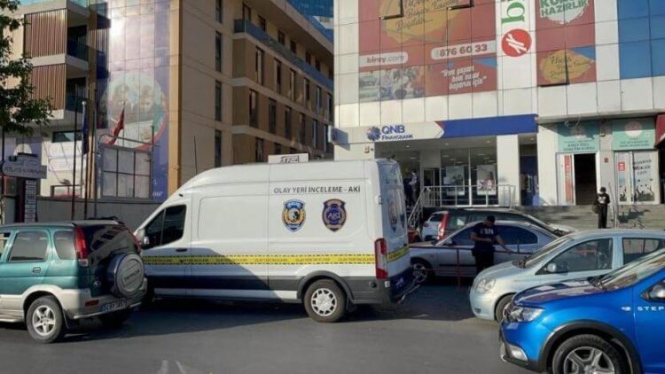 Beylikdüzü’nde bankayı soyan 4 kişi yakalandı