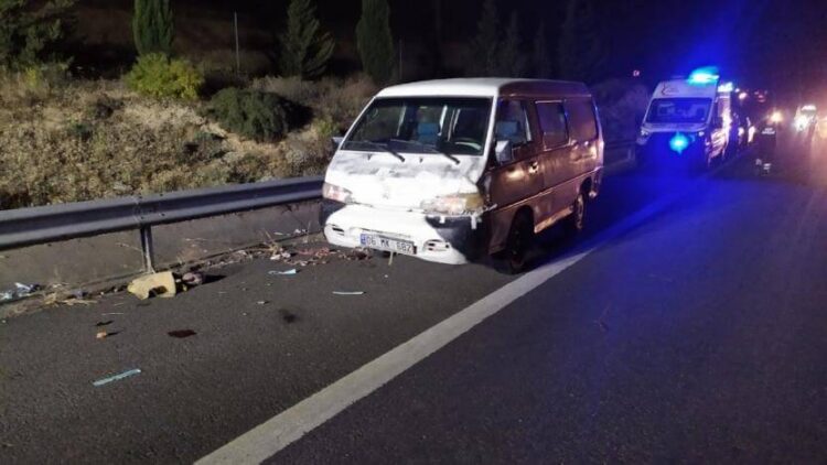 Darp edilen hamile kadın ve 4 yaşındaki çocuğu bıçaklanarak öldürüldü