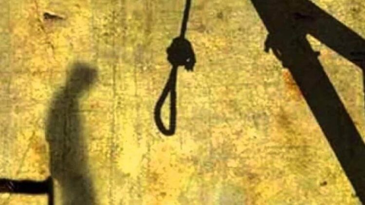 İran 105 kişiyi idam etti