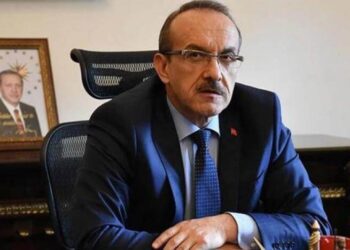 Vali, laikliği hedef aldı: ‘Devletin ideolojisi İslam’dır’