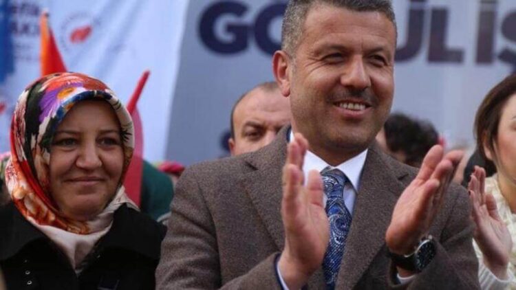 Fotoğrafları sızdırılmıştı: AKP’li belediye başkanı istifa etti