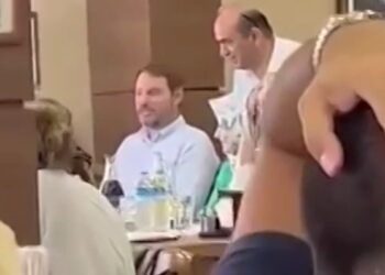 Londra’da denilen Berat Albayrak’ın yeni videosu paylaşıldı