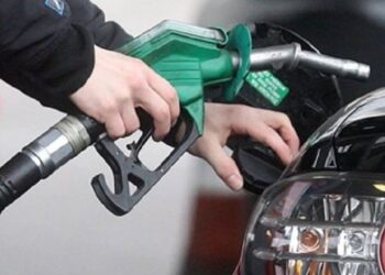 İşte anket sonuçları: 10 kişiden 9’u arabasına binemiyor
