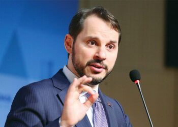 CHP, ‘128 milyar dolar’ davasında Berat Albayrak’a tazminat ödeyecek
