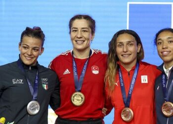 Milli sporcularımızın madalya yağmuru devam ediyor