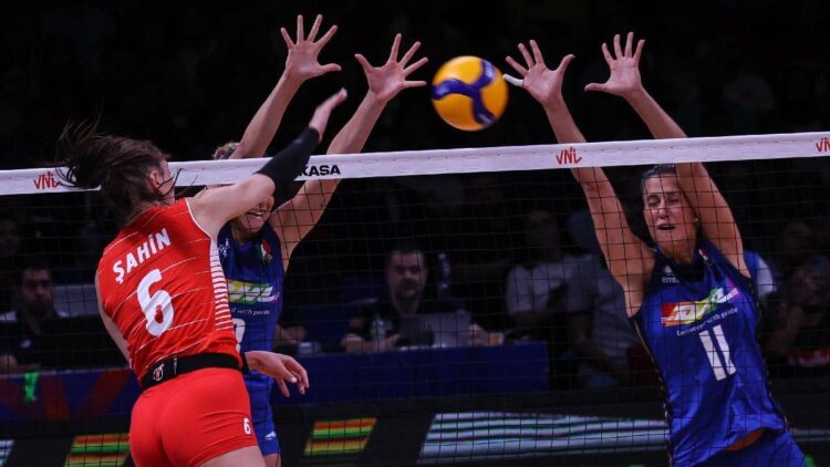 A Milli Voleybol Takımı, Milletler Ligi yarı finalinde yenildi