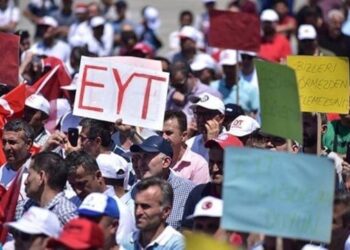 Şimdi de Kılıçdaroğlu’ndan dikkat çeken EYT paylaşımı
