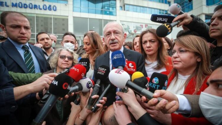 İktidara yakın gazeteci, anket sonuçlarını paylaştı: ‘Kılıçdaroğlu, tırmanışını sürdürüyor’