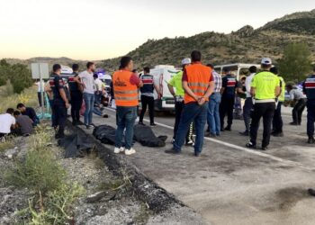 Konya’da korkunç kaza: Ölü ve yaralılar var