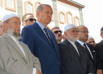 AKP’li belediye bir cemaatin daha yolunu açacak